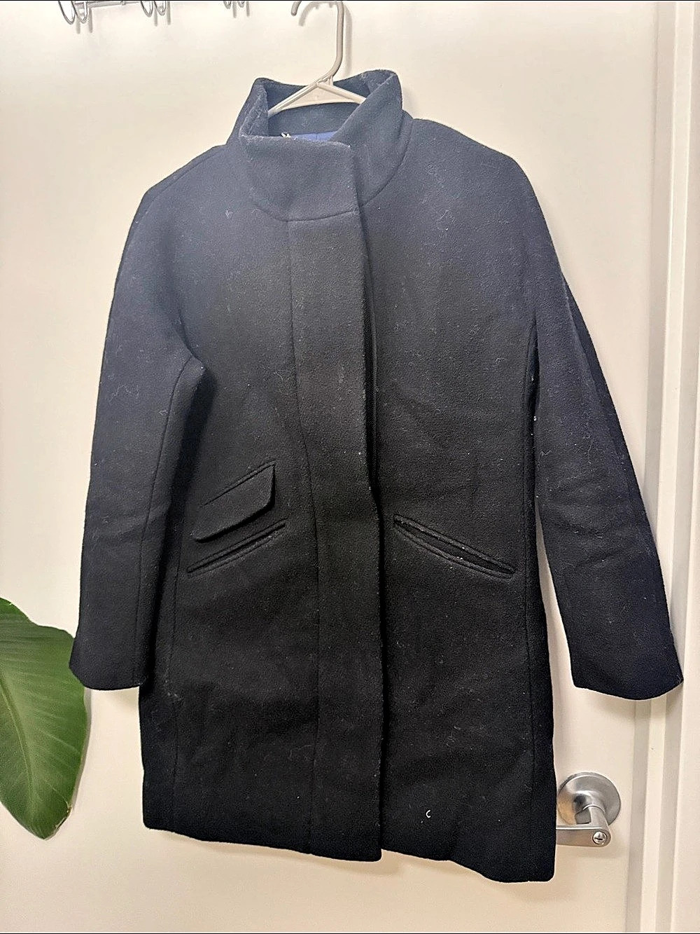 J.Crew Cocoon Coat in Italian Stadium-Cloth Wool Funnel Neck Size 4